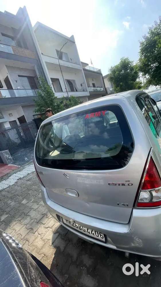 Maruti Suzuki Zen Estilo Lxi 2011