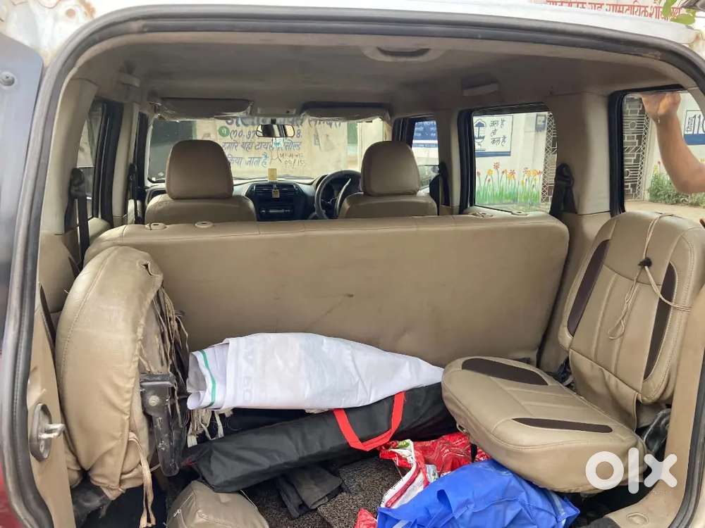 Mahindra Tuv 300 Plus 2019