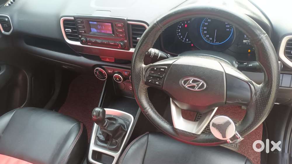 Hyundai Venue S 1.2 Petrol, 2021, Petrol