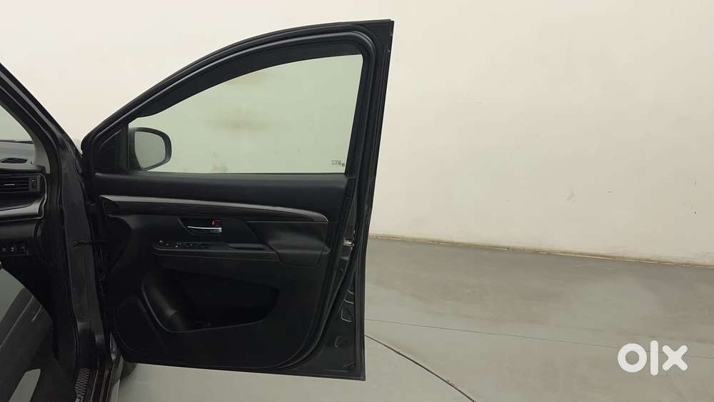 Maruti Suzuki Xl6 1.5 Alpha Plus At, 2022, Petrol