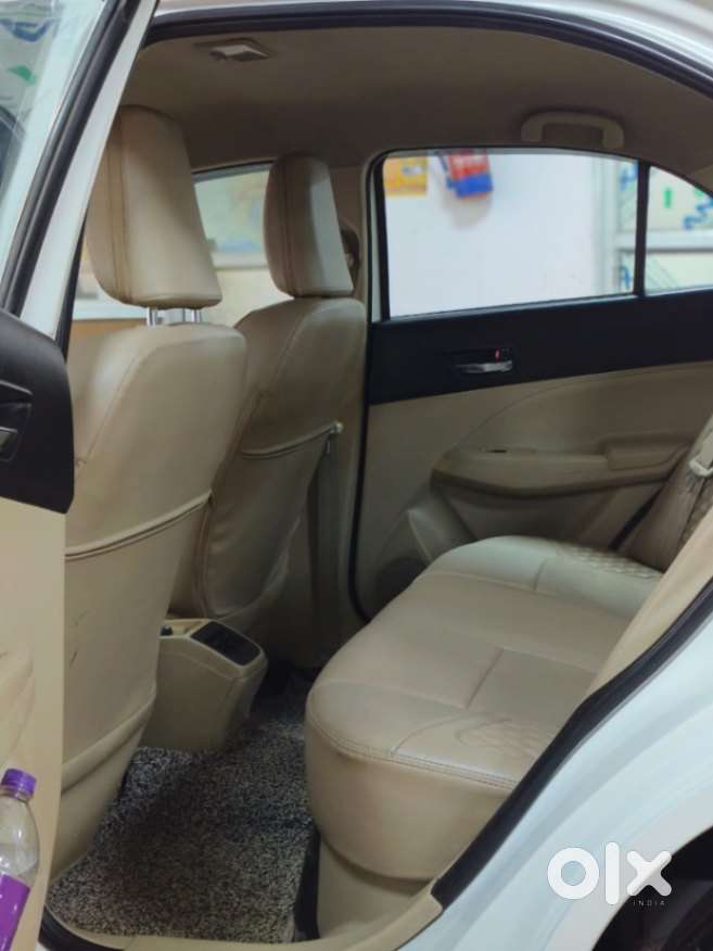 Maruti Suzuki Dzire 1.2 Vxi, 2023, Petrol