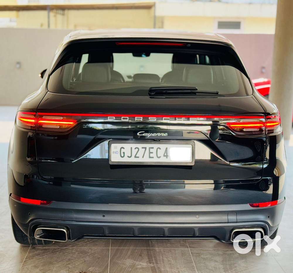 Porsche Cayenne Base, 2023, Petrol