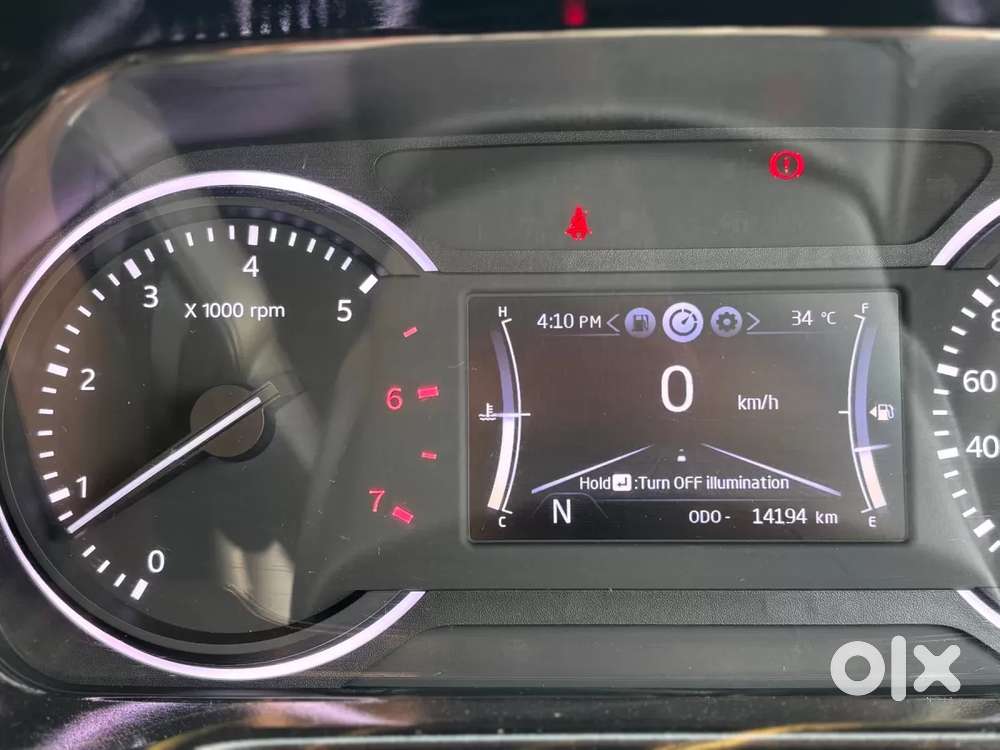Mahindra Scorpio N Z4 Petrol Mt 7 Str, 2025, Petrol