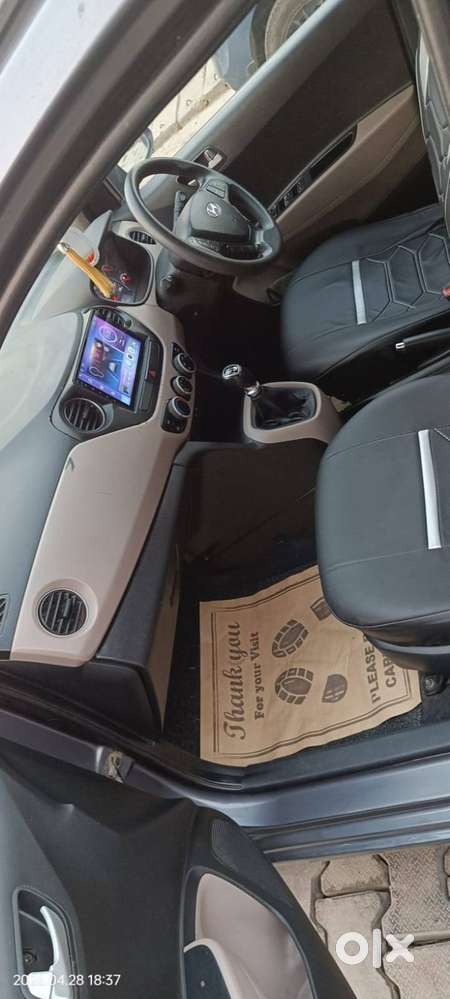 Hyundai Grand I10 2015 Petrol Well Maintained