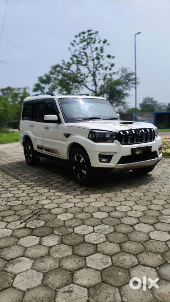 Mahindra Scorpio Classic 2023