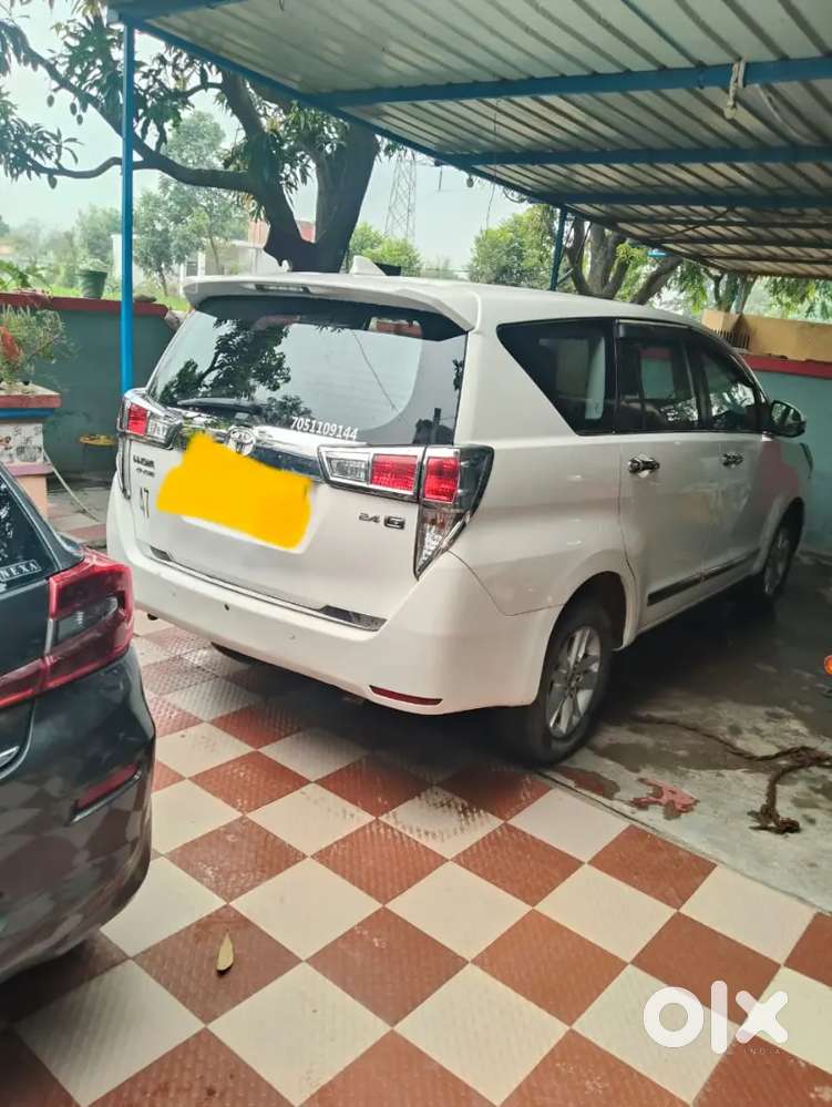 Toyota Innova Crysta 2017 Diesel 130515 Km Driven