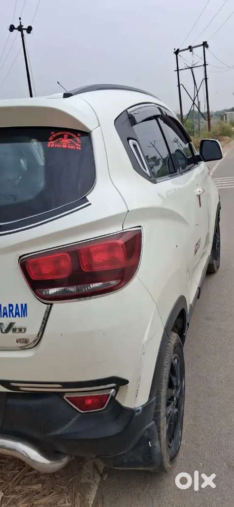 Mahindra Kuv 100 2017 Model