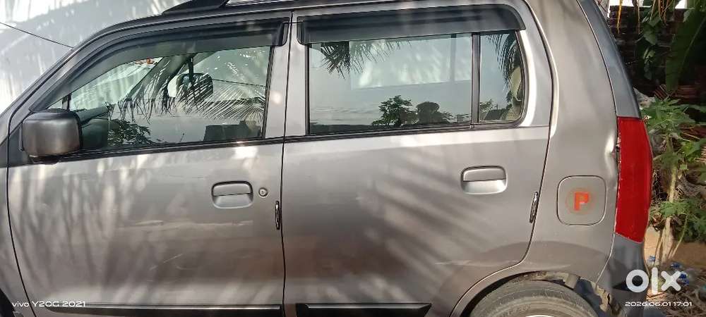 Maruti Suzuki Wagon R 2017 Petrol Well Maintained