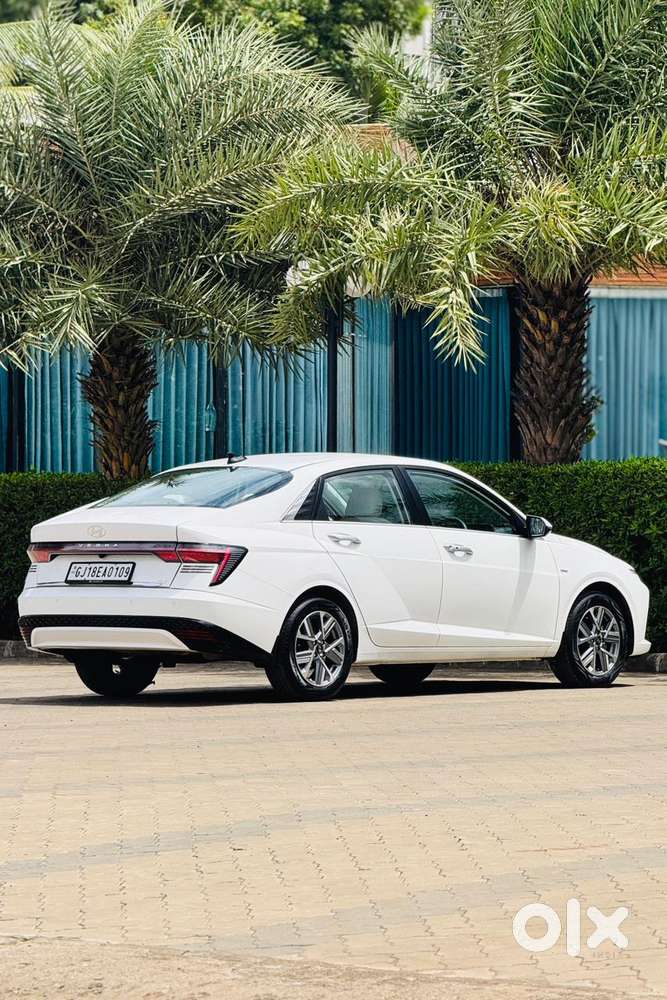 Hyundai Verna, 2023, Petrol