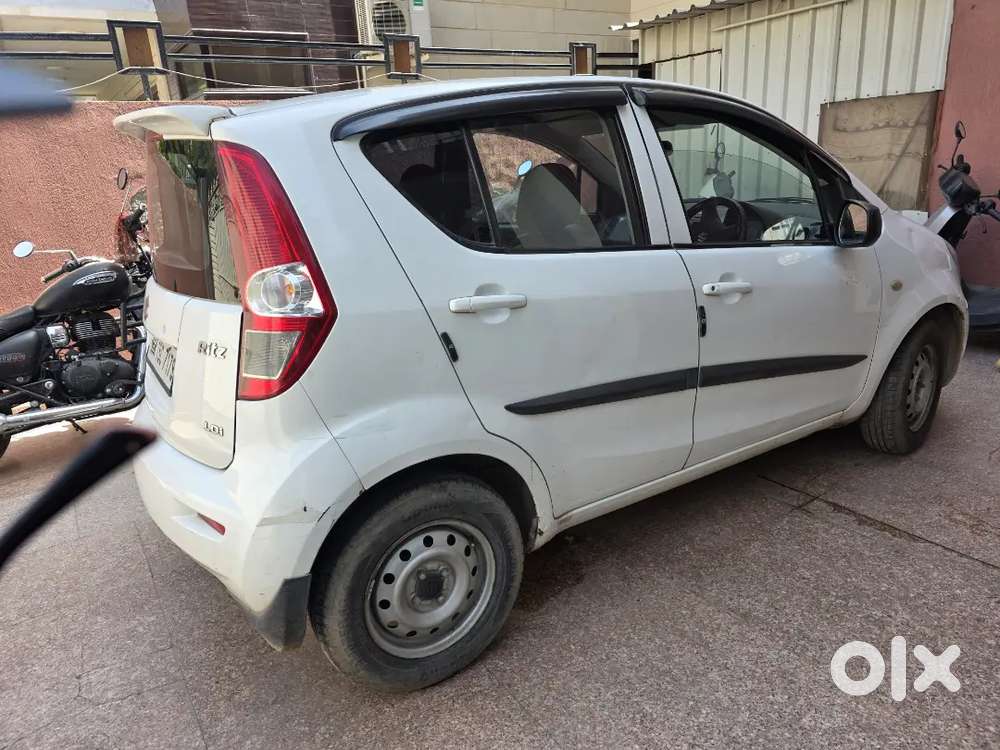 Maruti Suzuki Ritz 2016 Diesel 95000 Km Driven