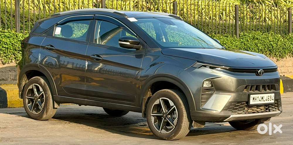 Tata Nexon, 2025, Petrol