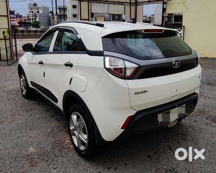 Tata Nexon 1.2 Petrol, 2020, Petrol