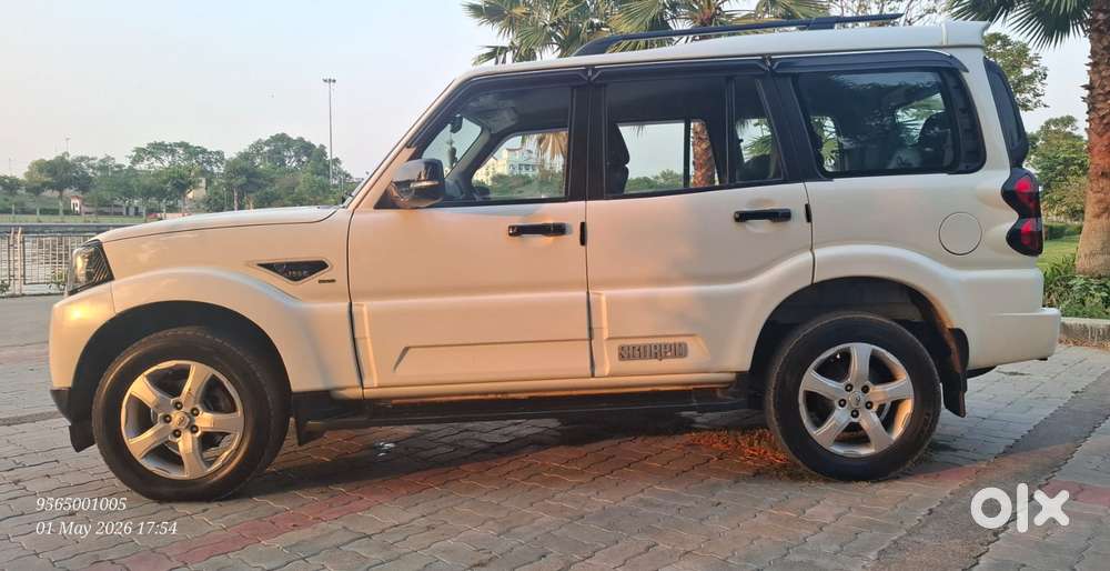 Mahindra Scorpio Classic 2.2 S 11 Mt 7 Str, 2022, Diesel