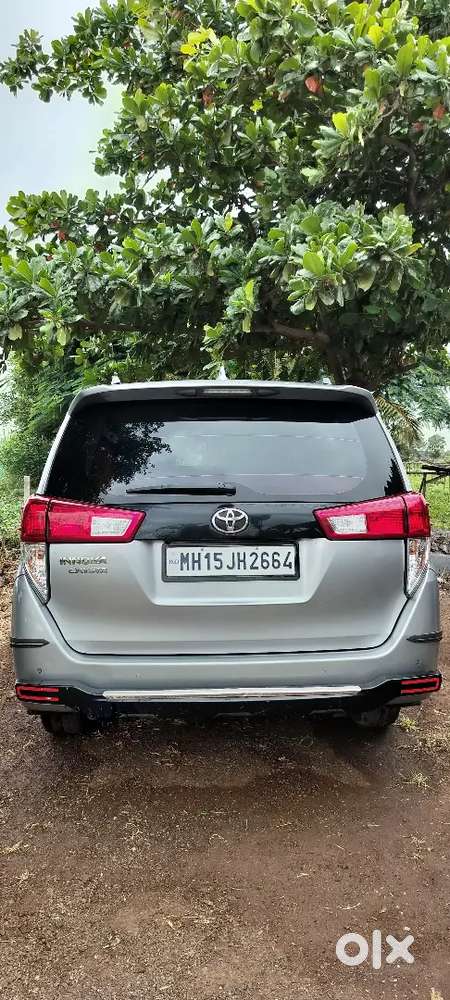 Toyota Innova Crysta 2023 Diesel 25000 Km Driven