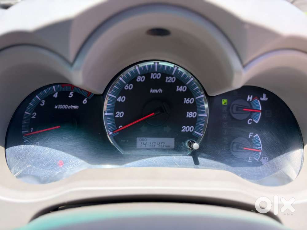 Toyota Fortuner 4x2 At, 2012, Diesel