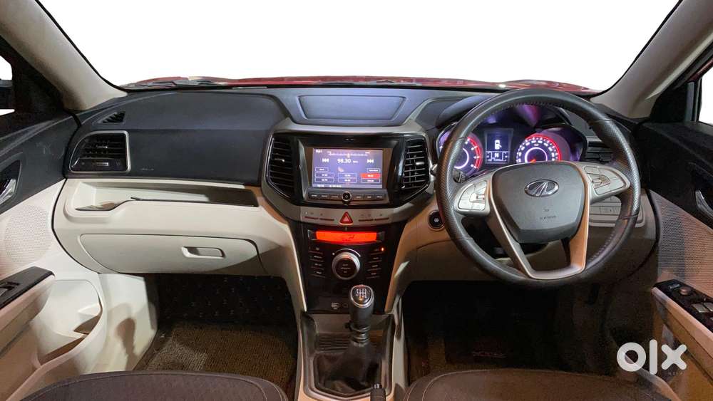 Mahindra Xuv300 W8, 2022, Petrol
