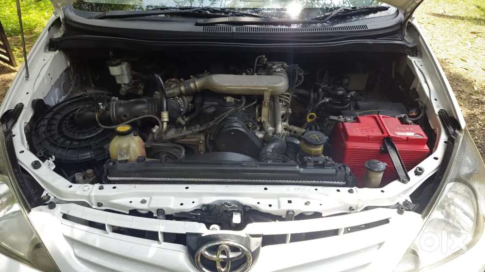 Toyota Innova 2011 Diesel Well Maintained