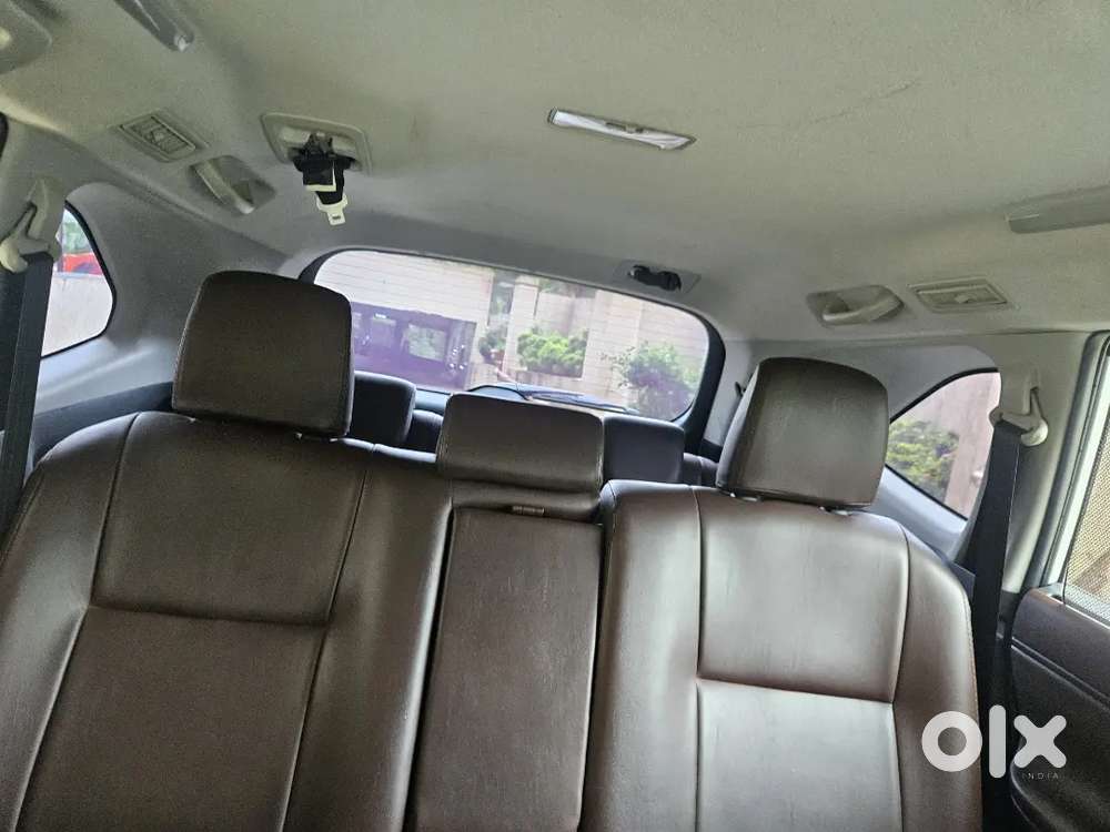 Toyota Innova Hycross 2023 Vx Hybrid