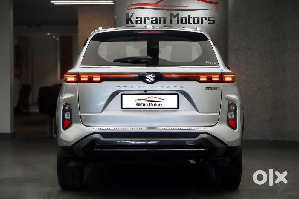 Maruti Suzuki Grand Vitara 1.5 Alpha Plus Intelligent Hybrid Ecvt, 2..