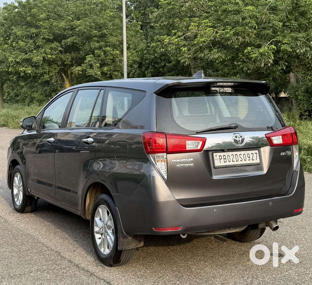 Toyota Innova Crysta 2.8 Gx At 8s, 2018, Diesel