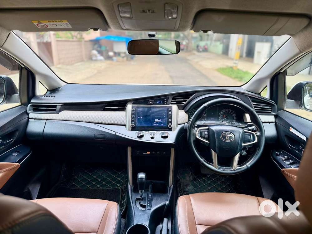 Toyota Innova Crysta [2020-ongoing] 2.4 Gx At 7 Str, 2022, Diesel