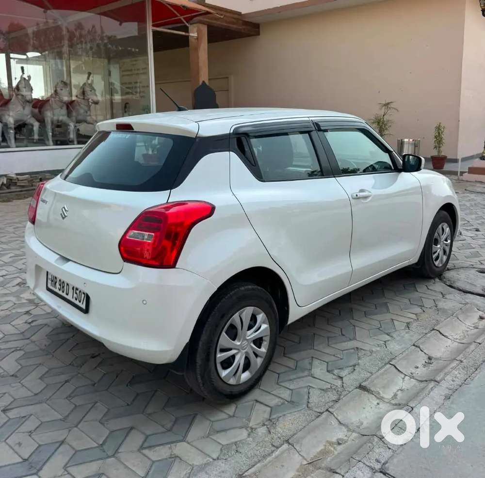 Maruti Suzuki Swift Vxi 2022