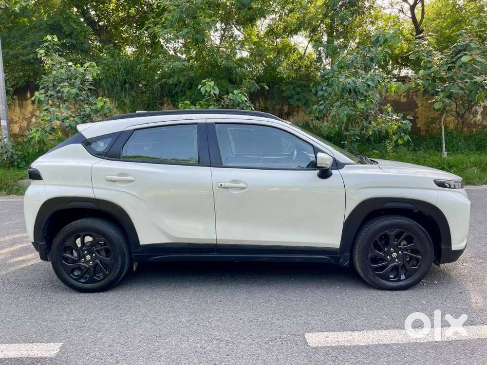 Maruti Suzuki Fronx Delta Plus 1.2 Ags, 2023, Petrol