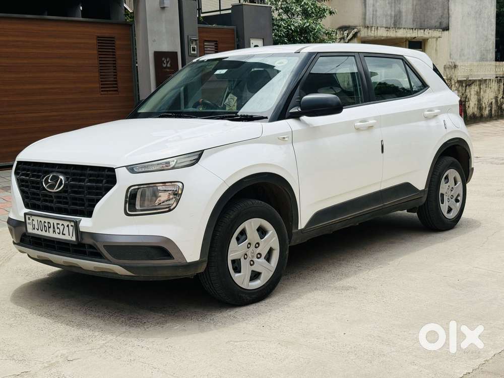 Hyundai Venue E 1.2 Petrol, 2019, Petrol