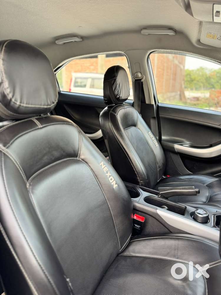 Tata Nexon 1.2 Revotron Xt, 2022, Petrol