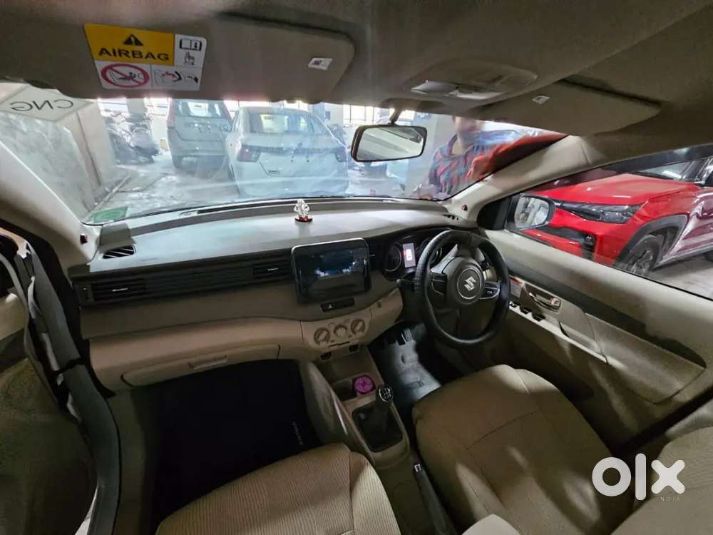 Maruti Suzuki Ertiga Vxi 2026