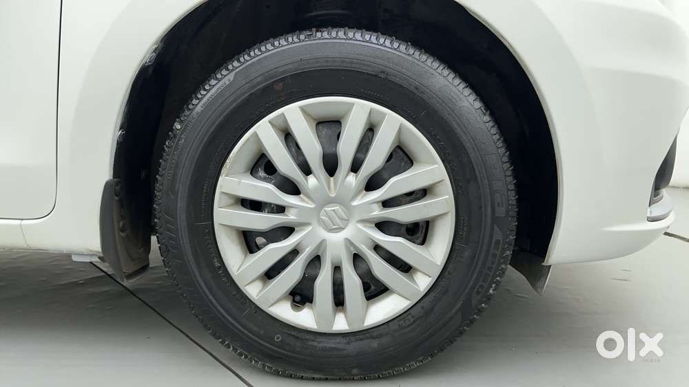 Maruti Suzuki Dzire Vxi Ags, 2020, Petrol