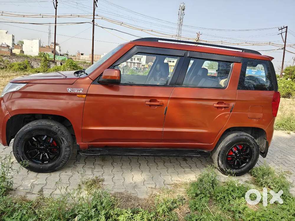 Mahindra Tuv 300 2016 Diesel 162887 Km Driven