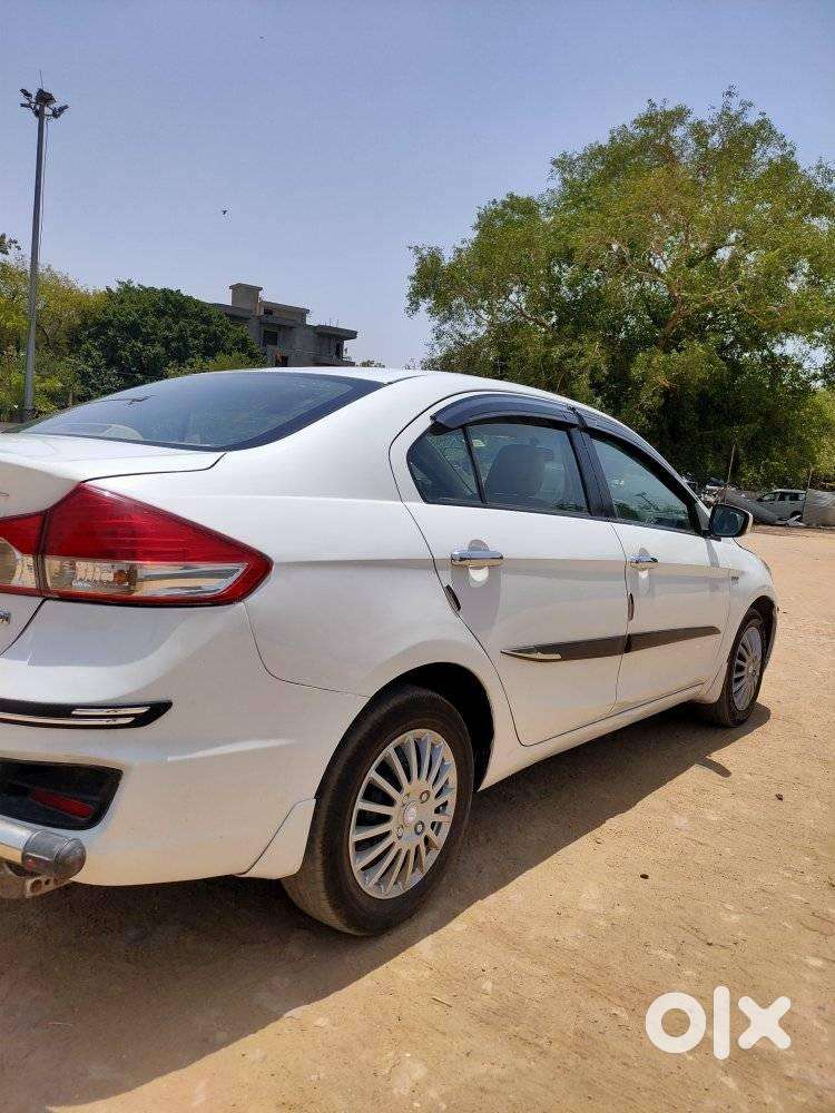 Maruti Suzuki Ciaz Vdi(o) Shvs, 2015, Diesel