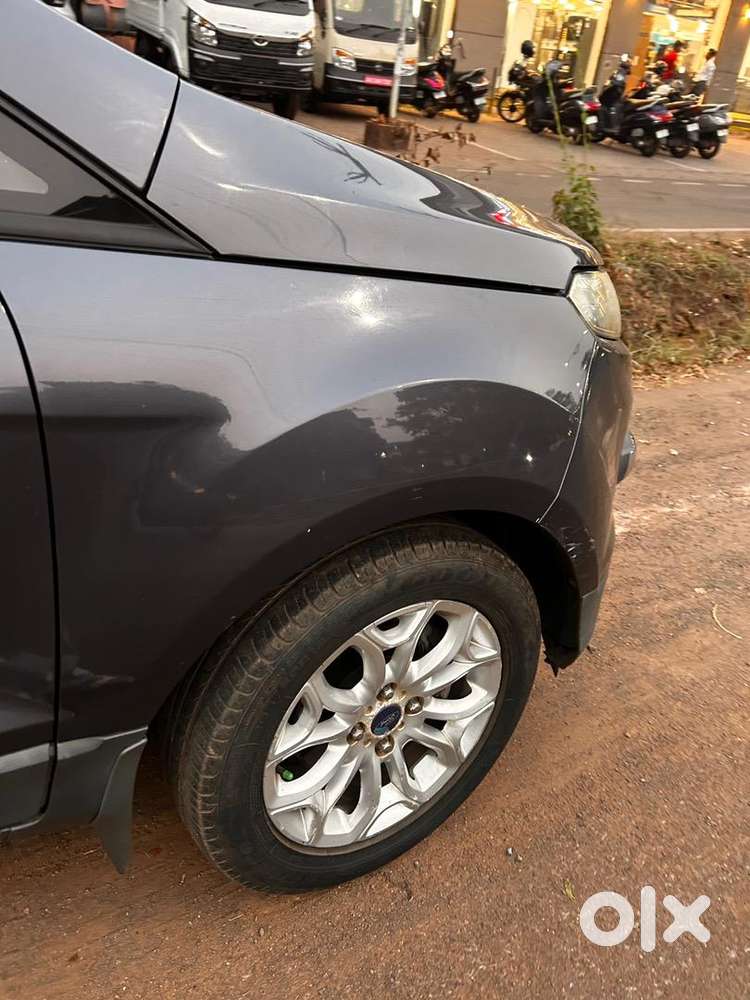 Ford Car Petrol 2013 Running 80000
