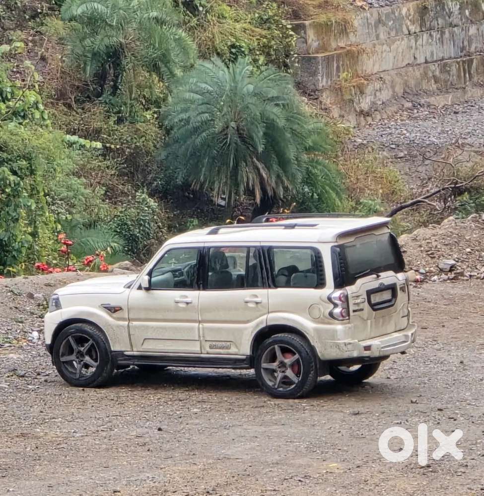 Scorpio S10 Intigrate Hybrid Mint Condition Car Full Depth Insurance