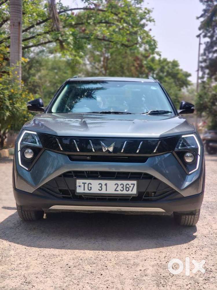 Mahindra Xuv 3xo Ax5 Ds Mt, 2024, Petrol