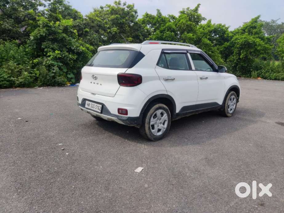 Hyundai Venue S Mt 1.2 Kappa, 2021, Cng & Hybrids
