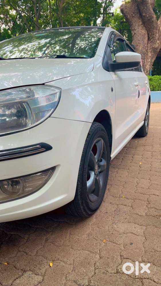 Skoda Rapid 2014 Cng & Hybrids Well Maintained