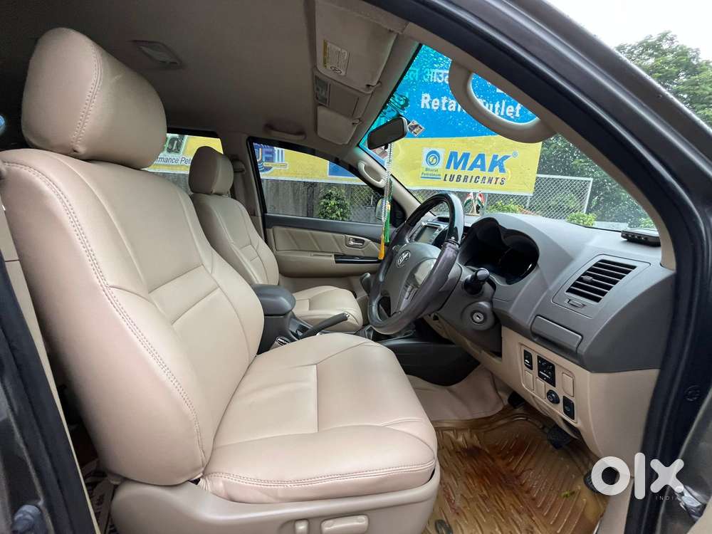 Toyota Fortuner 4x2 Mt 2.8 Diesel, 2013