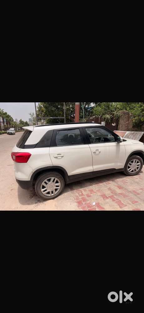 Maruti Suzuki Brezza 2022 Lxi Smart Hybrid