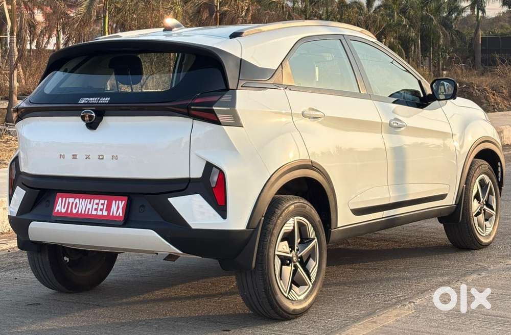 Tata Nexon Creative Plus 1.5 Revotorq Diesel 6 Amt Dt, 2025, Diesel