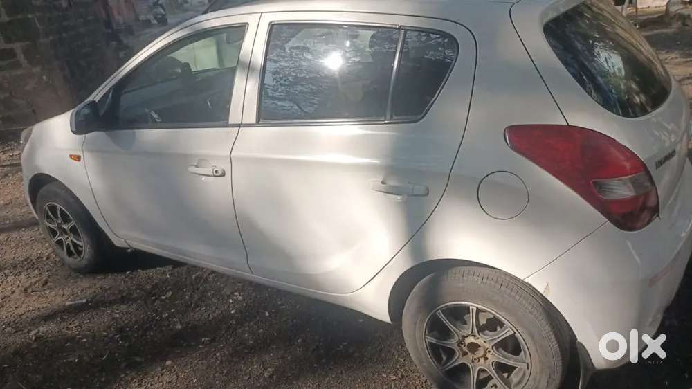 Hyundai I20 2010 Cng & Hybrids 86000 Km Driven