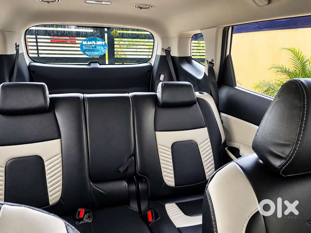 Kia Carens Petrol Manual 2023