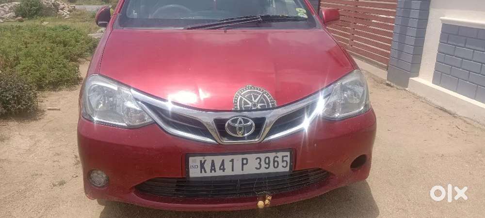 Toyota Etios Vx D 2012