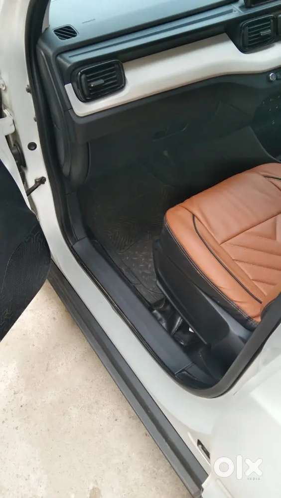 Tata Punch 1.2 Rhythm 2024 Manual