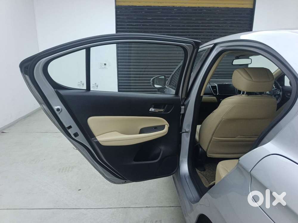 Honda City 1.5 Zx Cvt I-vtec, 2021, Petrol
