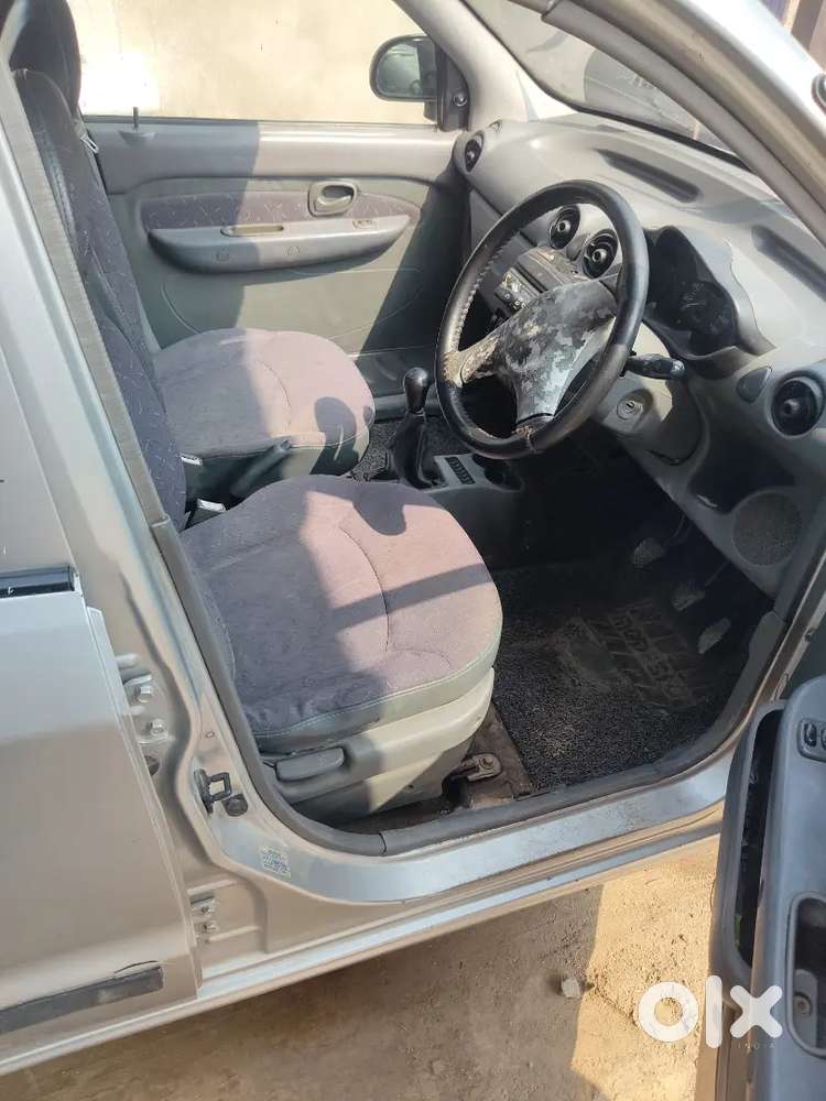 Hyundai Santro Xing Petrol 2002
