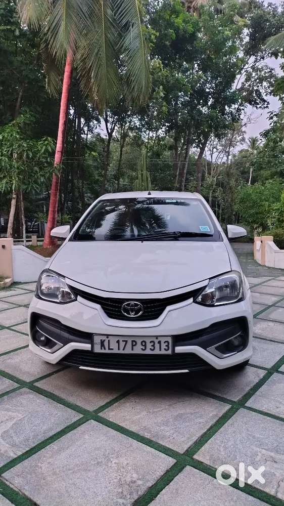 Toyota Etios Liva 2016 Petrol Singleowner