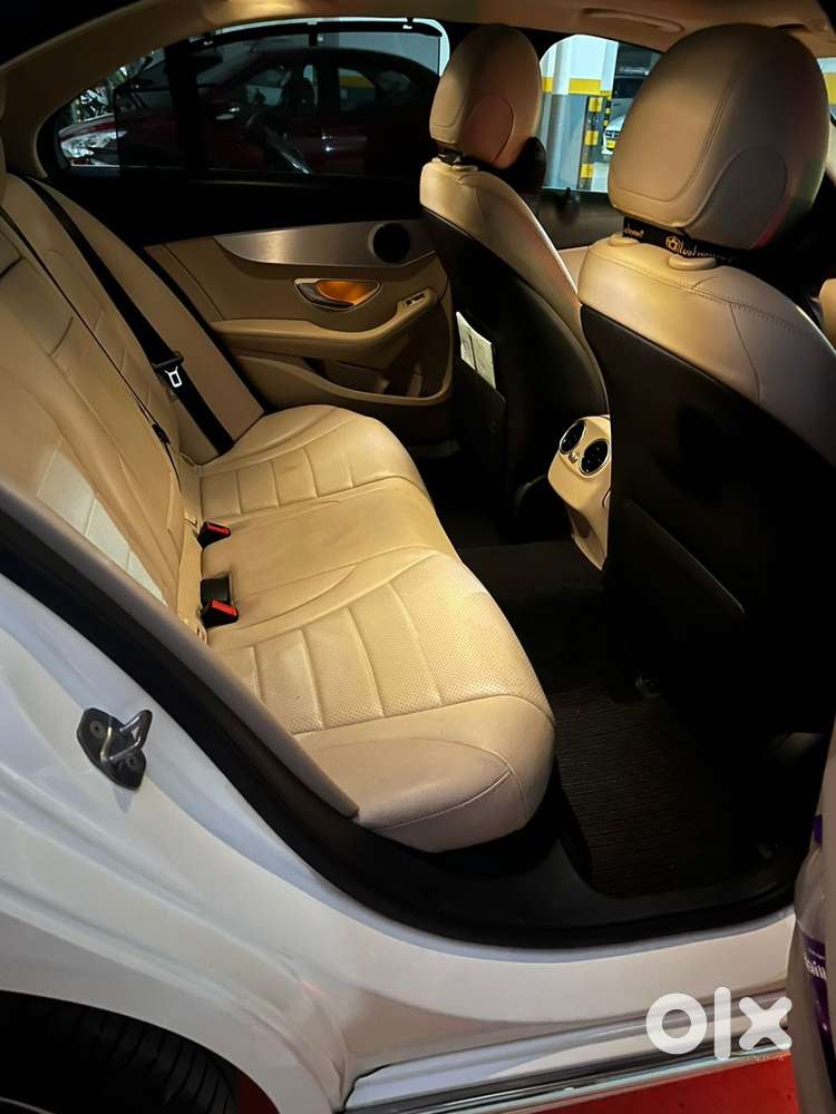 Mercedes-benz C-class 2019