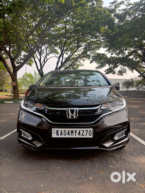 Excellent Condition 2020 Honda Jazz Zx Cvt (top Model)